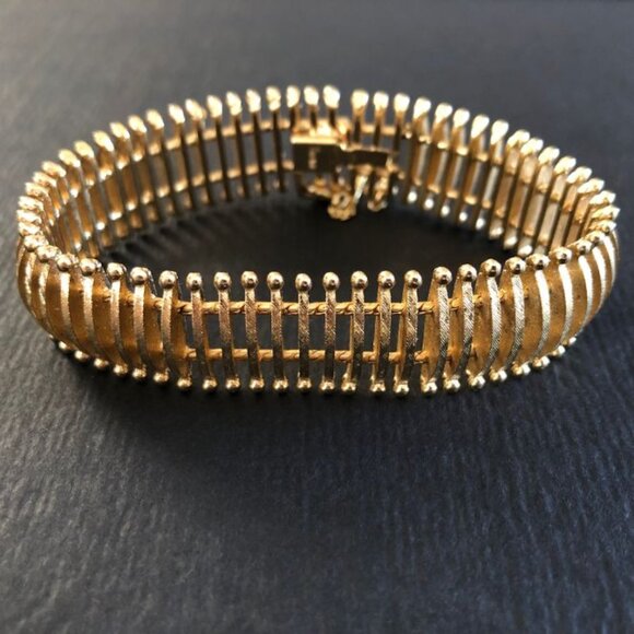 Trifari Modernist Picket Fence Bracelet Gold Tone Vintage - Picture 1 of 7
